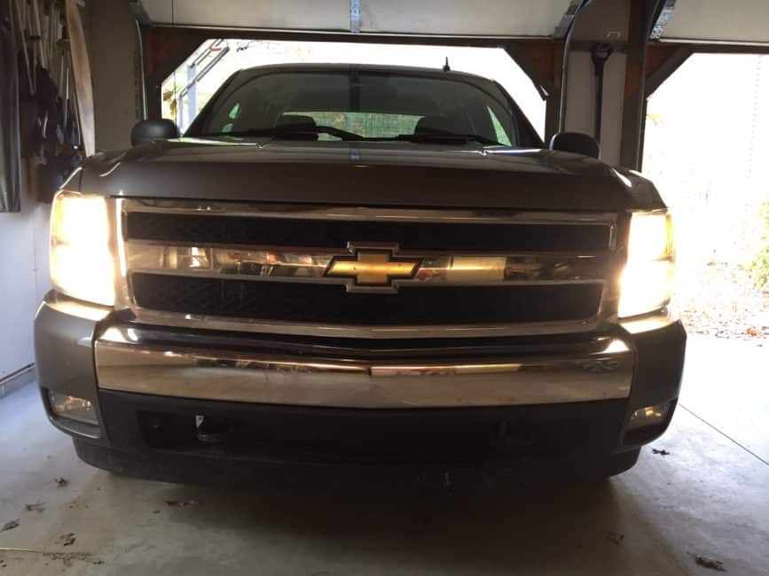 2007-2013 Chevy Silverado Headlight Bulb Replacement.